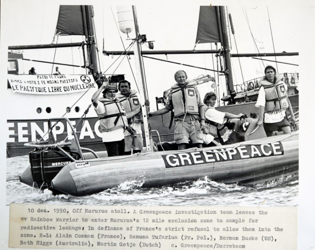 greenpeace pacific moruroa french polynesia