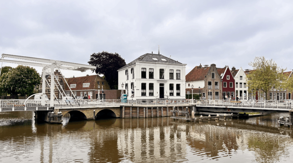 Kleinstedelijk gemor